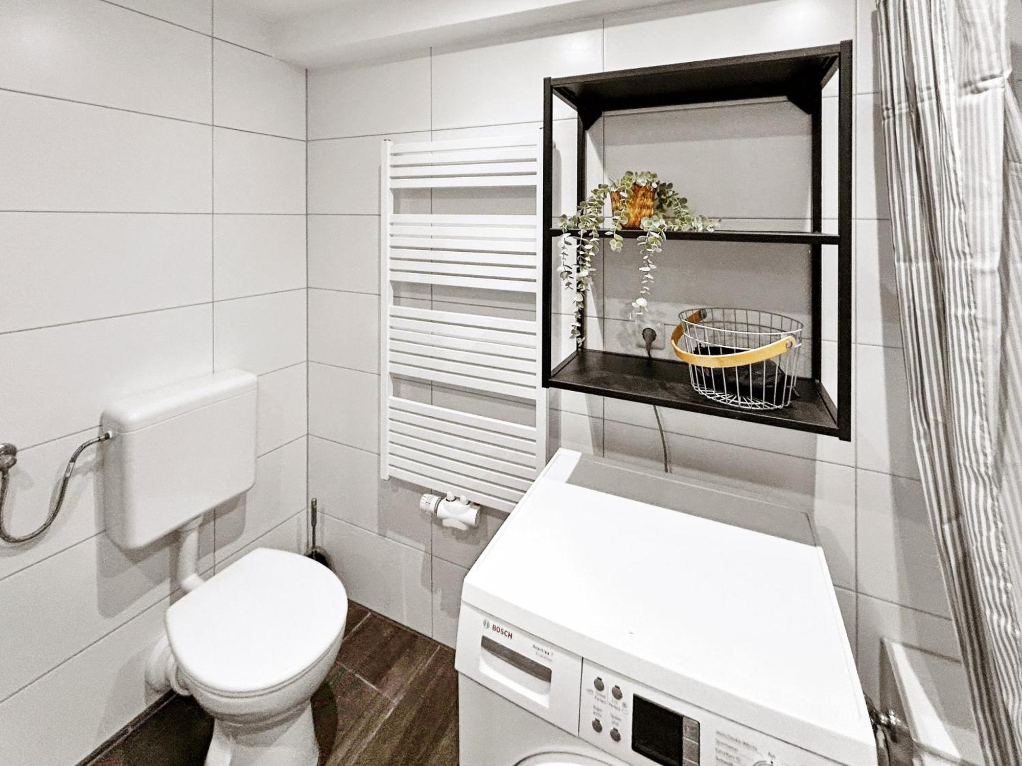 Gemuetliche Oase In Der Innenstadt, Zwei Minuten Zum Rathaus Apartment Augsburg